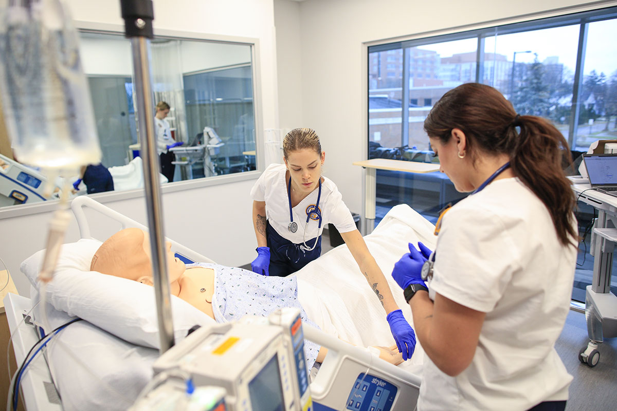 students in nursing simulation lab