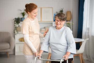 home health nurse and patient